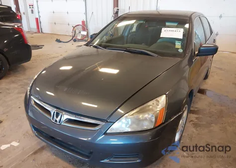 2006 Honda Accord 2.4 Se from USA, damaged, VIN 1HGCM56336A125031